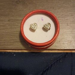 Small Silver Heart Earrings 