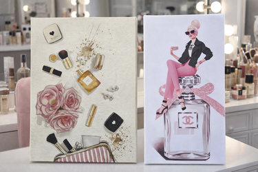 🖼️ Set of 2 Glam Fashion Wall Art Canvases – Makeup & Chic Style 💄✨