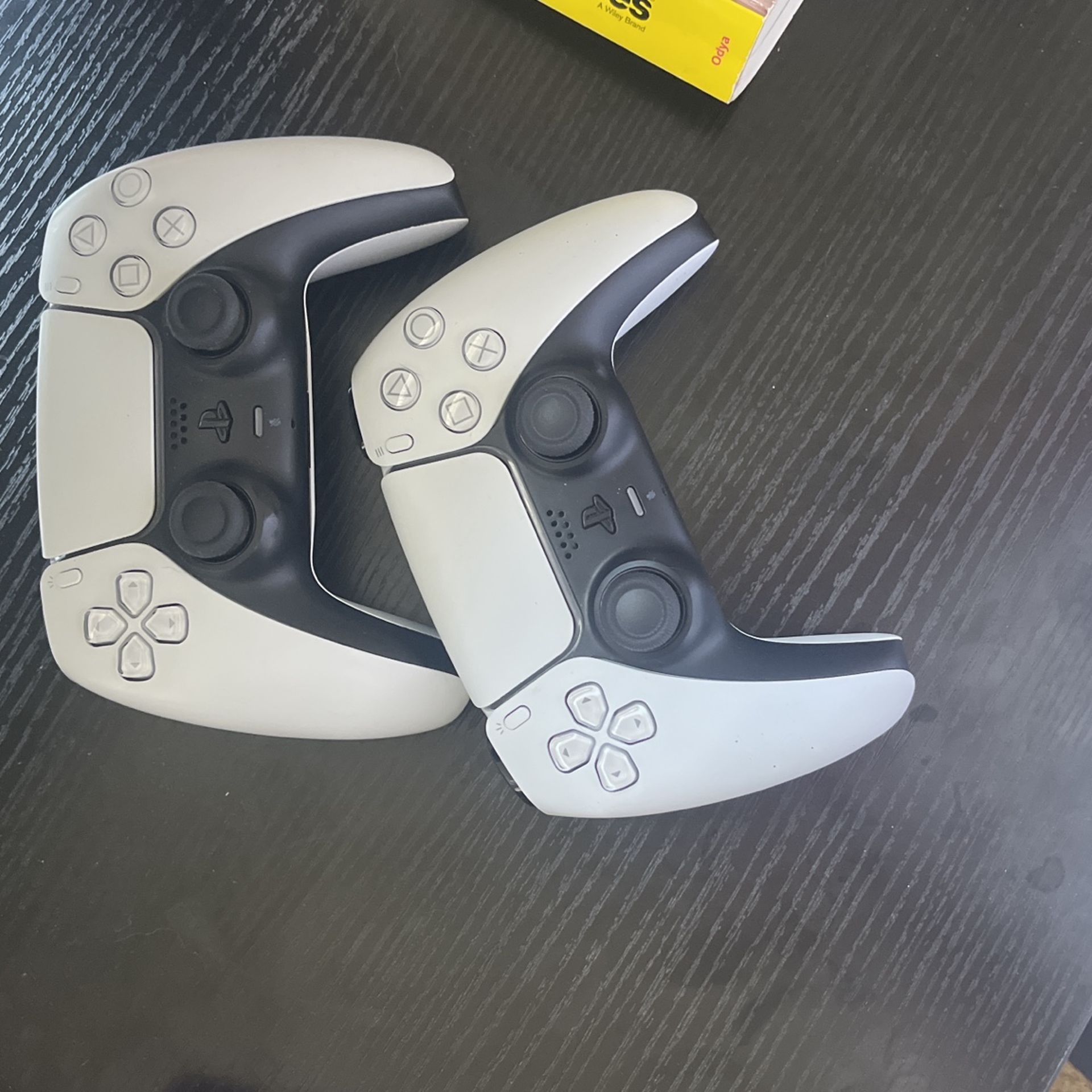 Playstation 5 controller for sale in pompano beach fl offerup