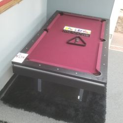 🚨POOL TABLE BRAND NEW IN BOX 84X47 🚨ON SALE 