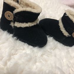 Baby Ugg Boots Size 2/3 
