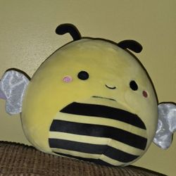 Bumble Bee Squishmellow 