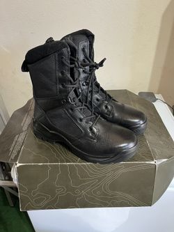 Size 10, 5.11 ATAC 8” boots 