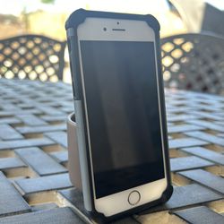 Good Quality IPhone 6s For (Cheap)