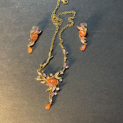 Necklace and earrings from the 70s