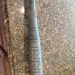 BBCOR BAT - Warstic - Gunner/ 32.5 Inch 29.5 Ounce