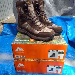 Brand New Men Hunting Boots Size 11 1/2 & 12. Please Read Description!