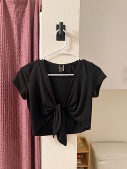 Black Tie-Front Crop Top Size M