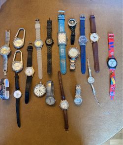 Assorted Non-Working Vintage Watches. Lot of 19.