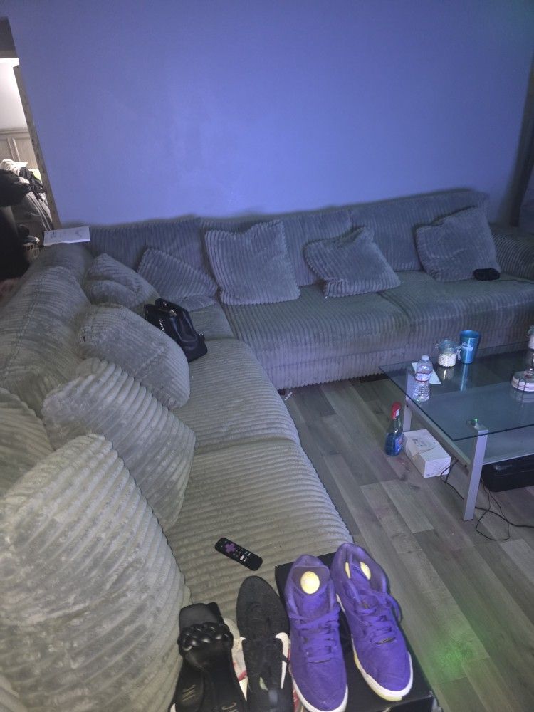 Gray Couch With Pillows