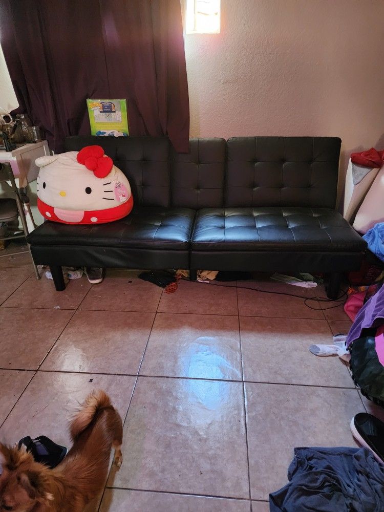 Futon Couch With Cupholder 