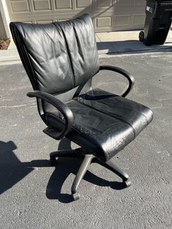 Black Leather Office Chair with Armrests