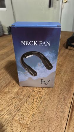 Neck fan