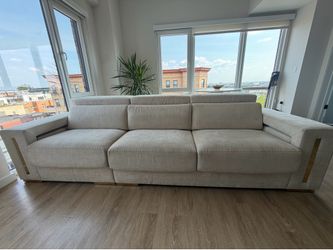 Beautiful 3 seats sofa