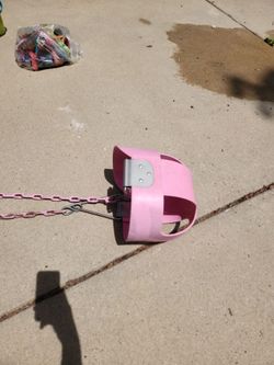 Toddler swing bucket