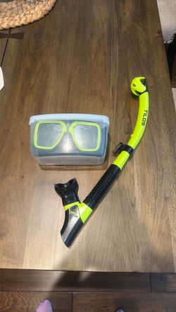Tilos Snorkel and Dive Mask Set