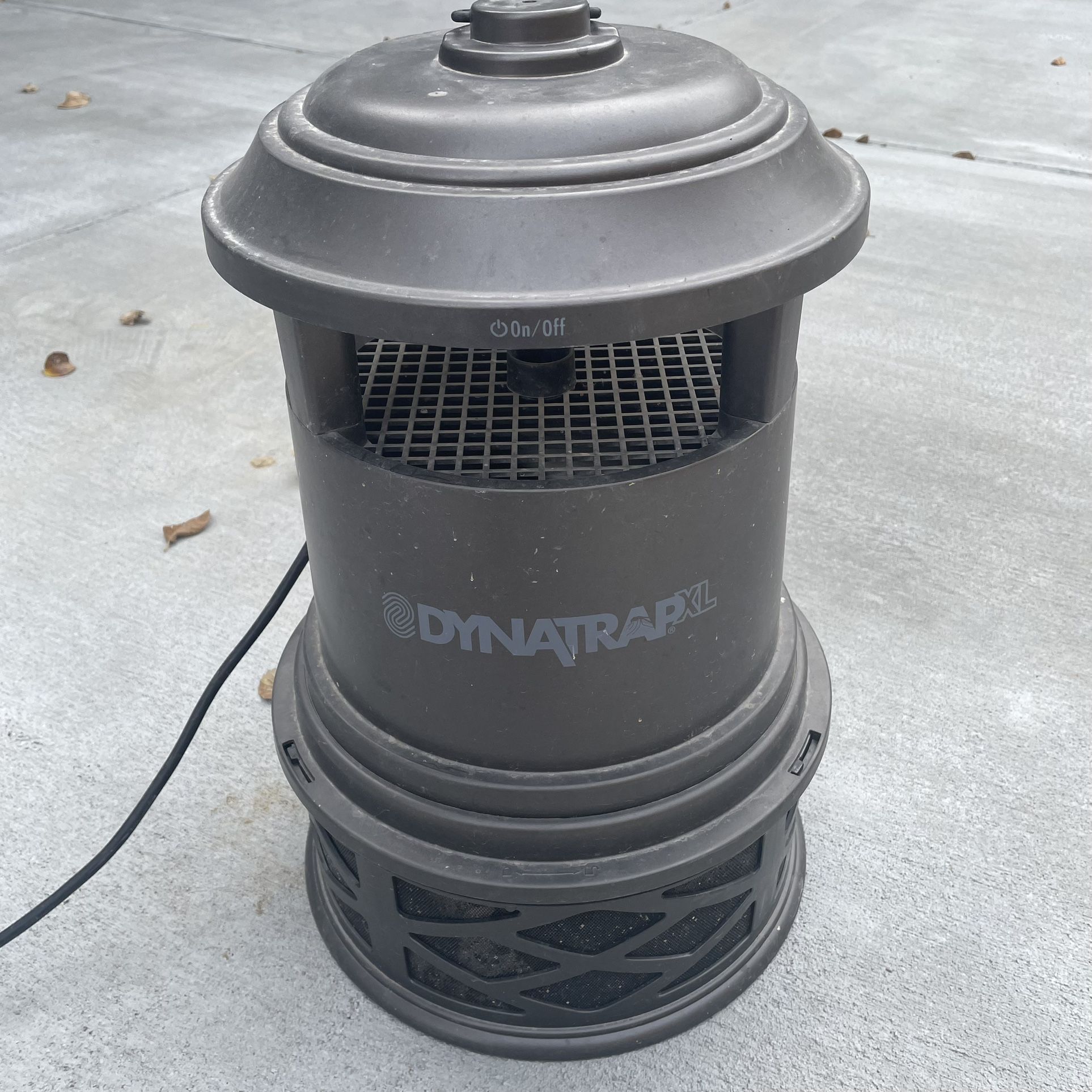 Dynatrap DT 2000XLP-TUN Bug Catcher Insect Trap
