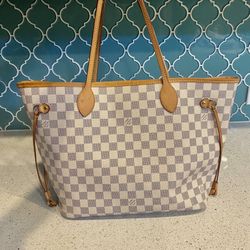 Louis Vuitton Neverfull