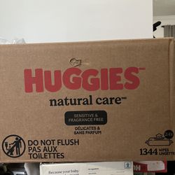 Huggies Natural Care Sensitive Baby Wipes, Unscented, Hypoallergenic, (1334Wipes Total)