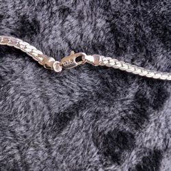 Elegant 925 Flat Chain Sterling Silver Necklace 22 In