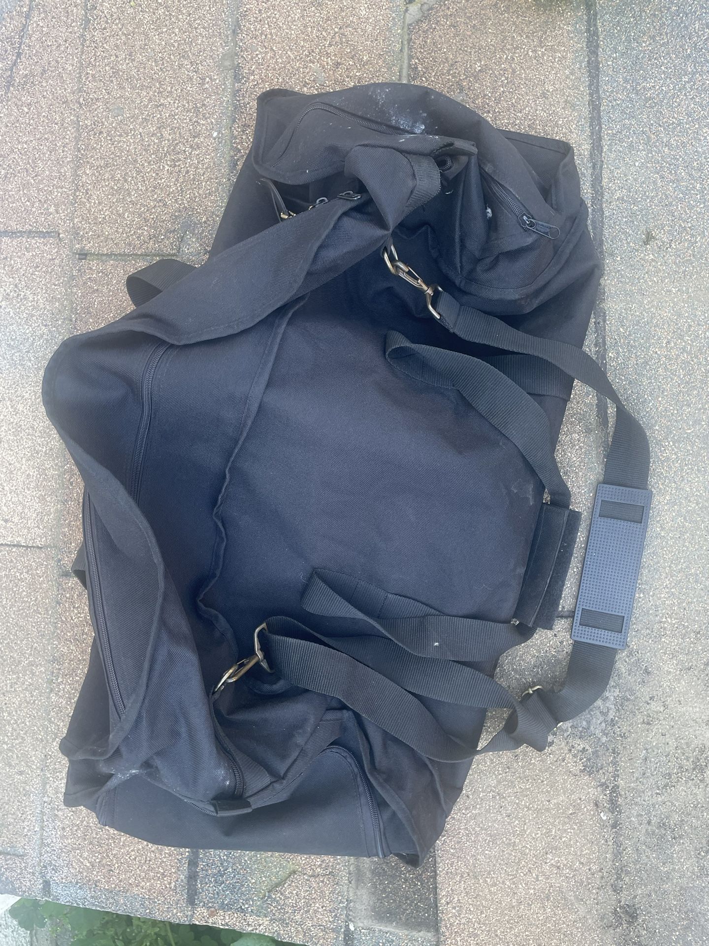 Warriors Basketball Black Duffle Bag
