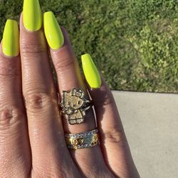 Nugget Hello Kitty Ring 