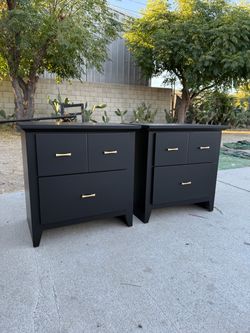 Black Nightstands