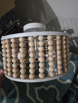 Light fixture