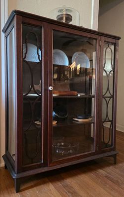 Medium Size Wooden / Glass China Hutch