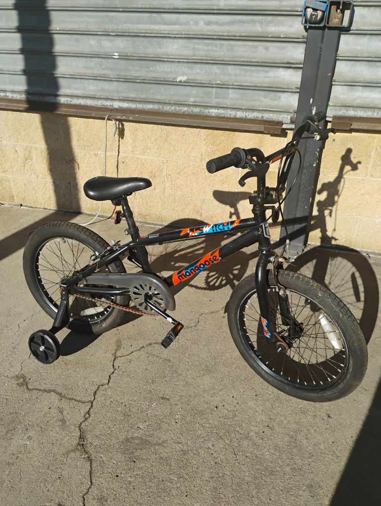 18-in BMX Mongoose with training wheels