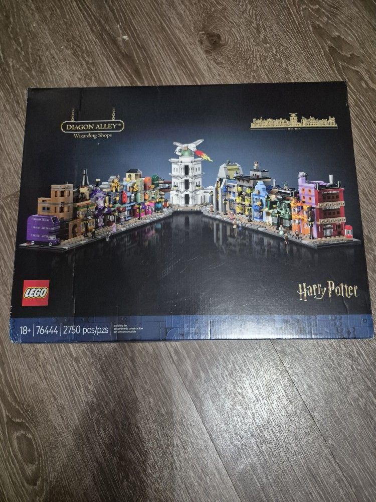 Harry Potter LEGO Wizarding Shops