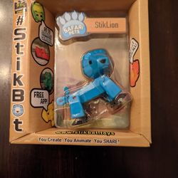 SAFARI PETS StikLion Solid Blue Create, Animate, Share 