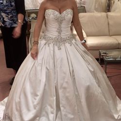 Allure 9003  Wedding Dress 