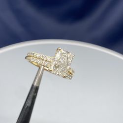 14K LAB DIAMOND RING