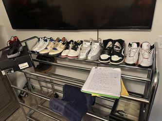 Lot Of 7 Pairs Of Men’s Shoes Different Sizes For 200