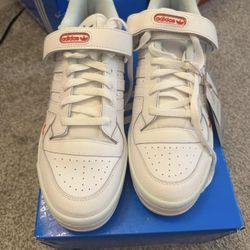 Adidas Forum low