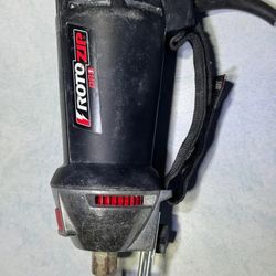 Rotozip Dr1 drywall cutting tool.