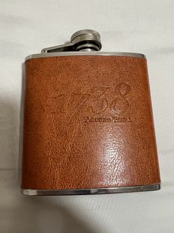 New Stainless Steel And Leather Flask 5oz