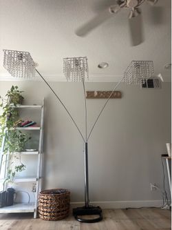 3 arched silver light