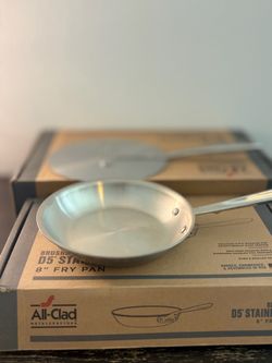 All clad d5 8" pan