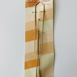 Vintage Antique Plate hanger. Good Old Values. Fits all sizes. Genuine Brass Plated Wire to prevent scratching & chipping. Adjustable 10” x 13”. Brand