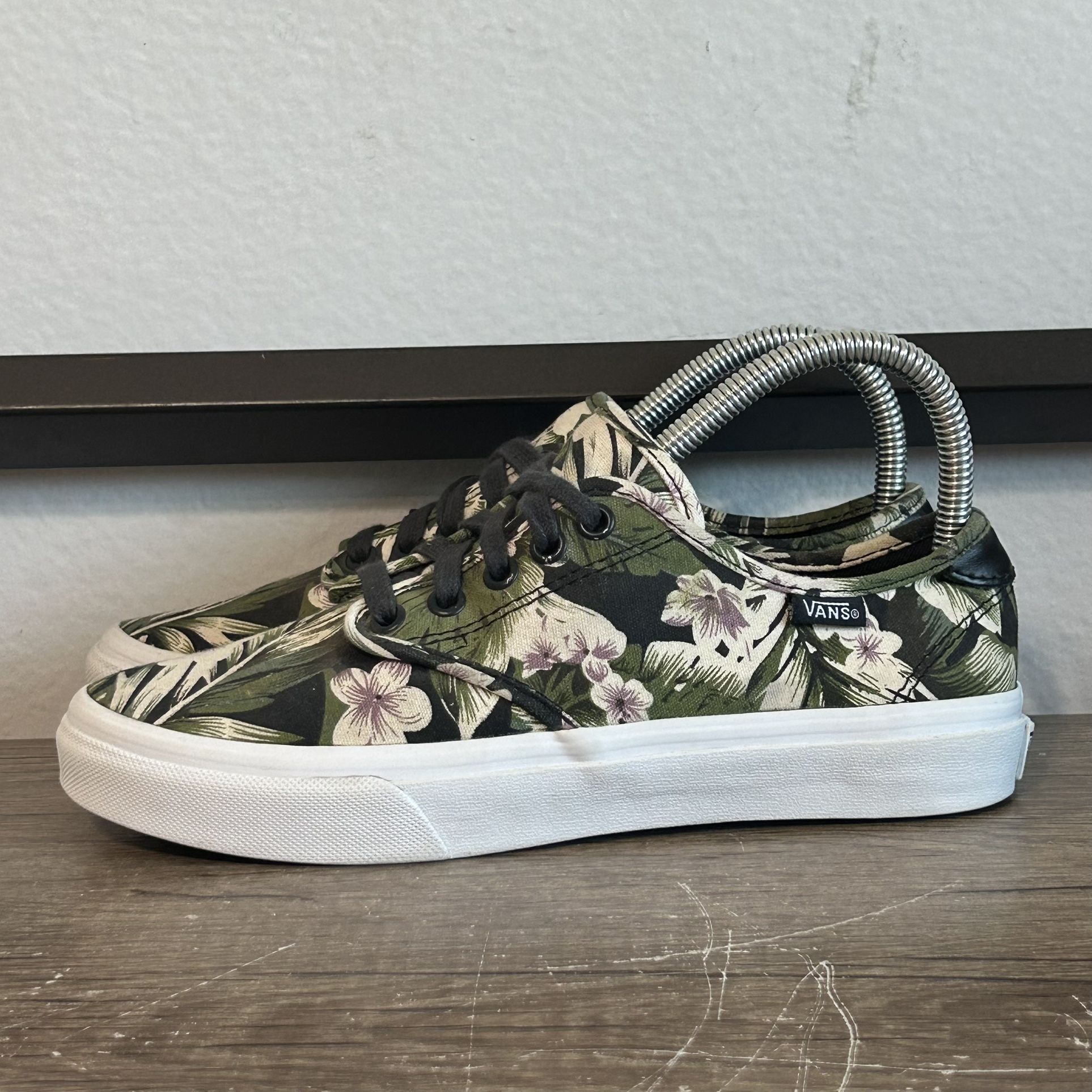 Vans Authentic Women’s Shoes Size 7