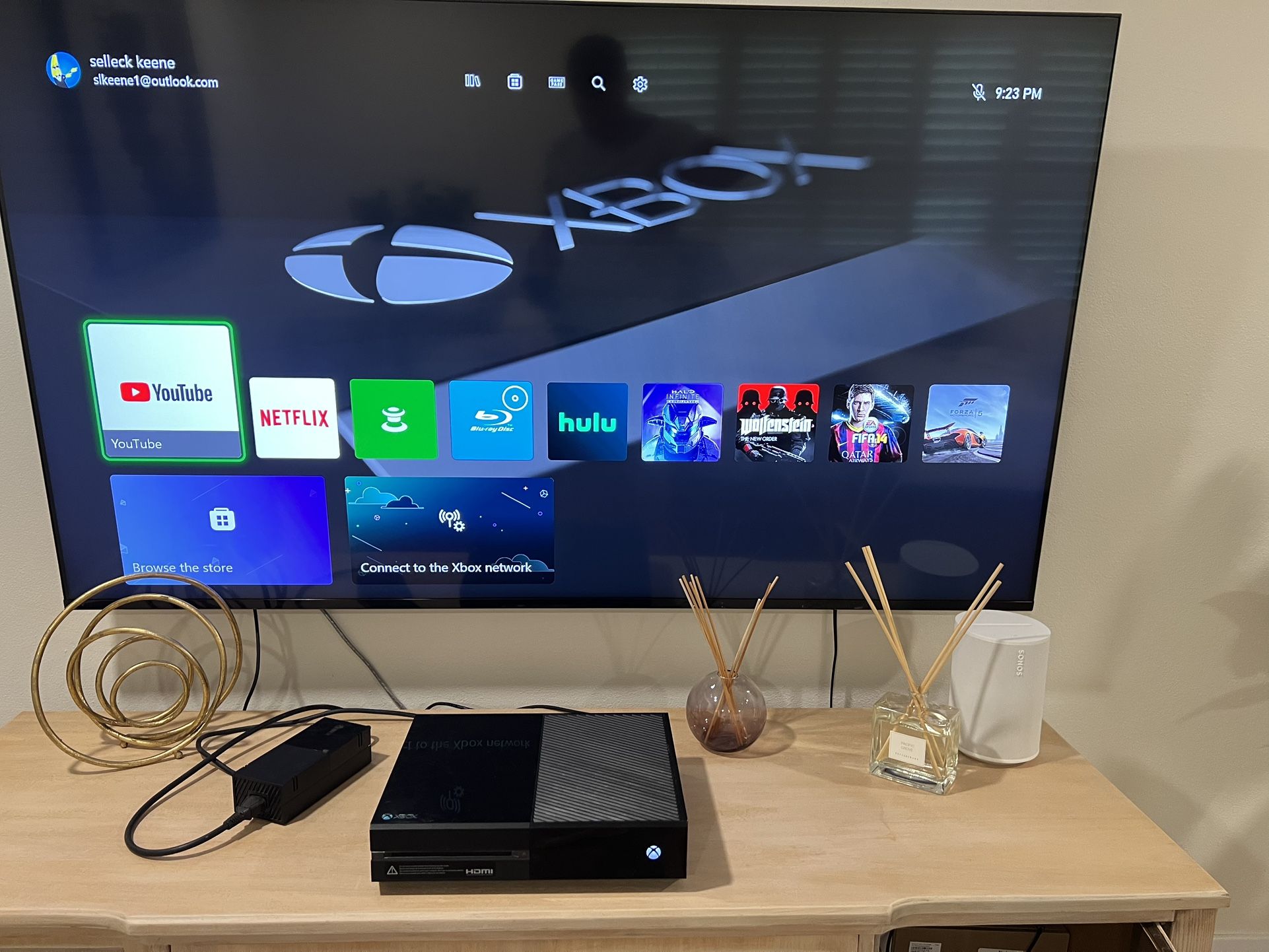Microsoft Xbox One 500GB Console Black