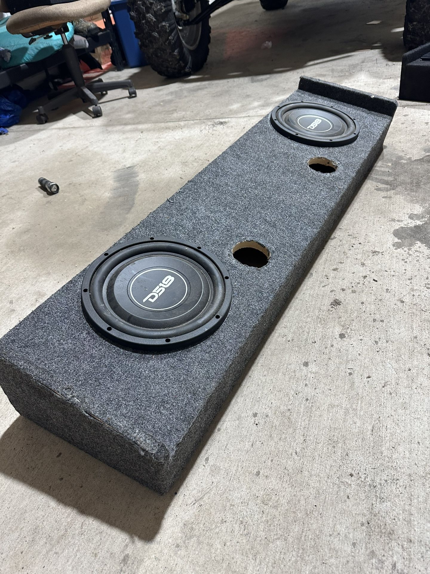 2 Ds18 10’s In An Underseat Enclosure With Amp