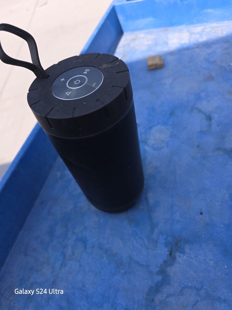 Blue tooth Speakers