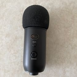 Blue Yeti USB Microphone - Black