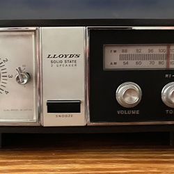 Vintage LLOYDS SOLID STATE Model 9J42G-37A Speaker Clock Radio Antique Midcentury, 