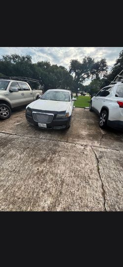 2011 Chrysler 300