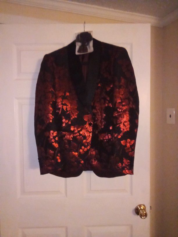 Medium Black/Red Prom Jacket 
