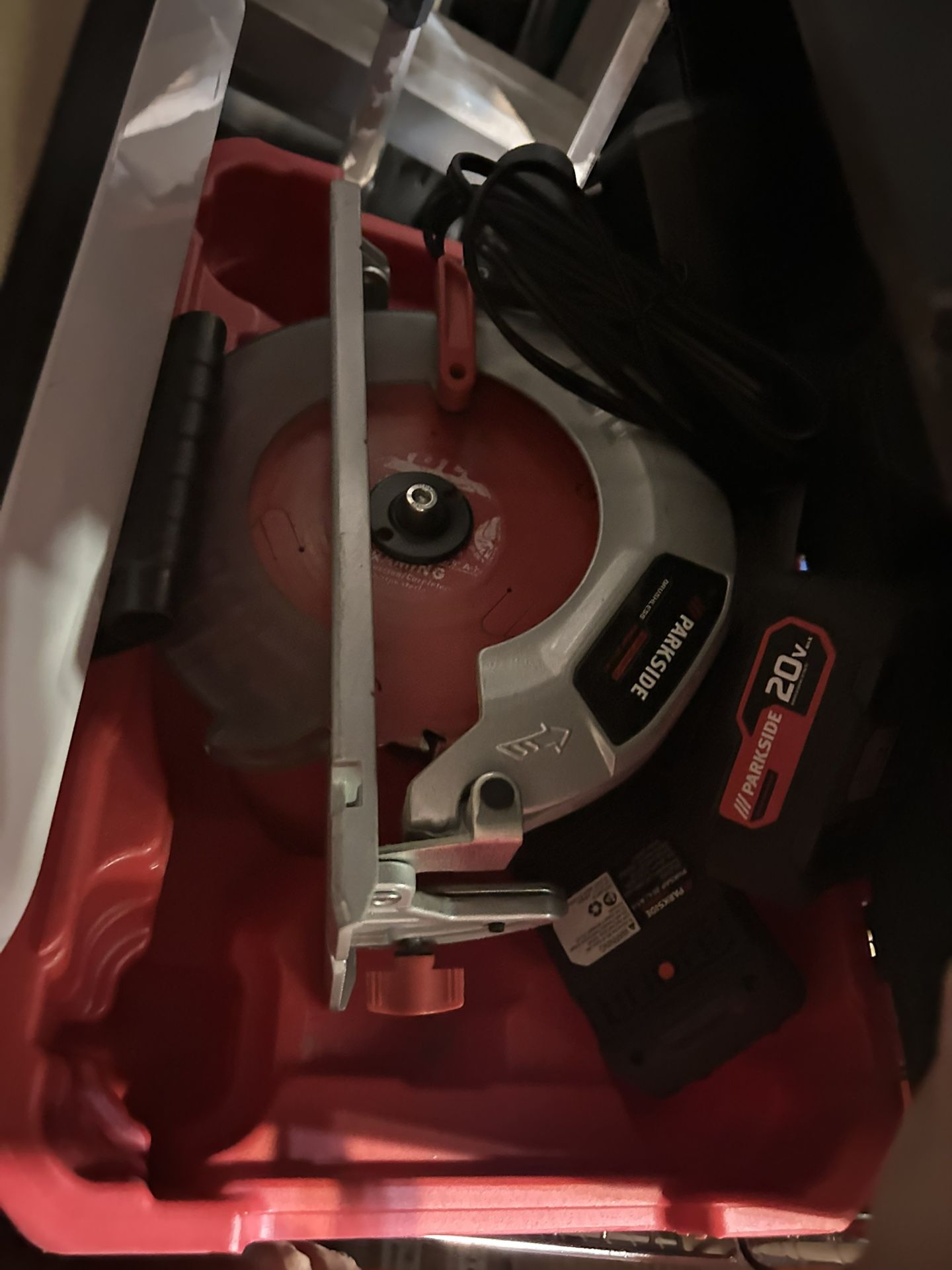 Parkside 20V cordless circular saw 2 Extra Batteries/charger/case Included
